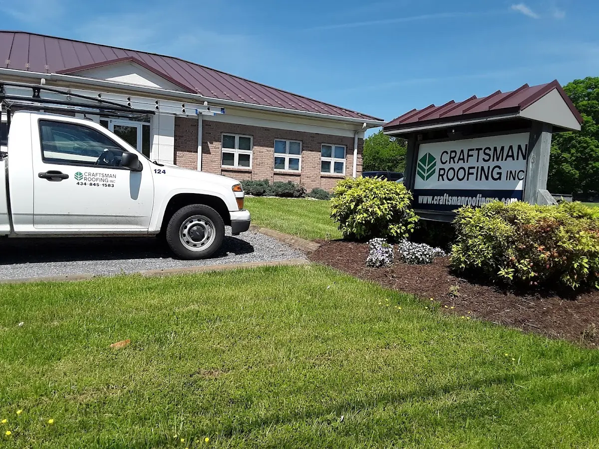 Quality Chimney Repair by experienced craftsmen in Lloyd District